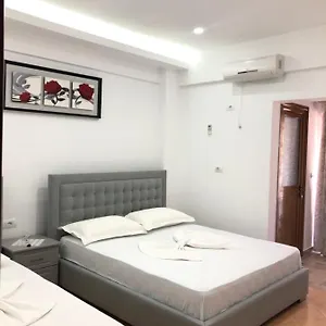 Eraldo Brahimi , Ksamil Albania